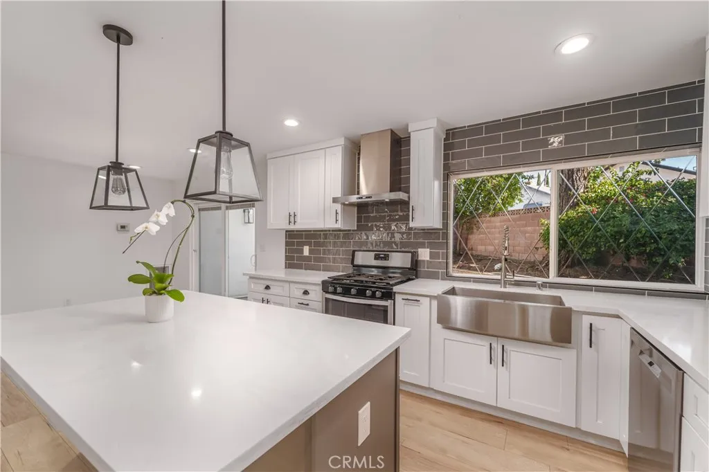 Additional image 52 of 6222 Wynne Ave, Tarzana, CA 91335