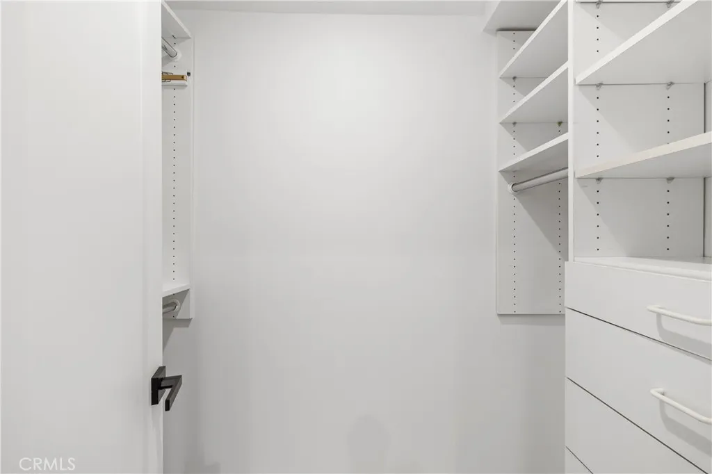 Additional image 50 of 5204 Ambridge Dr, Calabasas, CA 91301