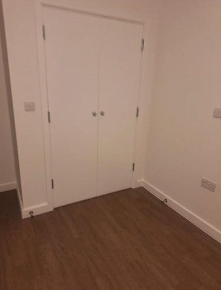 Additional image 4 of 1 Bed Flat, Mansell House, SW8, N1 7GU