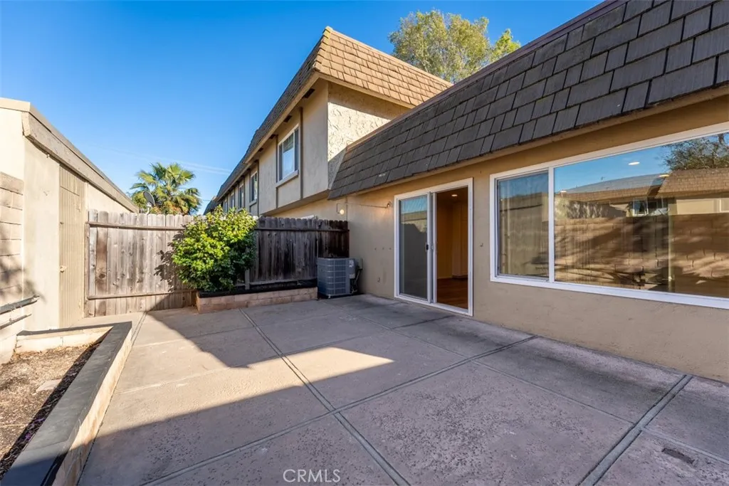 10454 Rio Grande Court, Fountain Valley, CA 92708