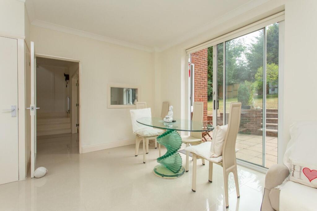 Additional image 6 of Common Lane, River, CT17