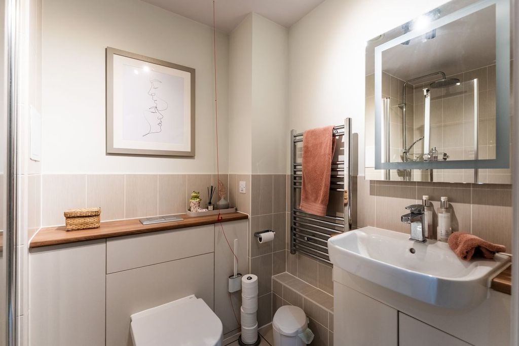 Additional image 11 of 1 bed property for saleMonmouth Road, Abergavenny NP7
