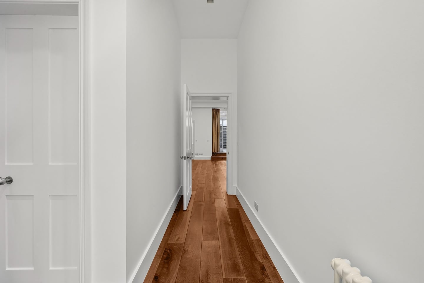 Additional image 4 of 2 Bed Flat, Queens Gate, SW7, N1 7GU