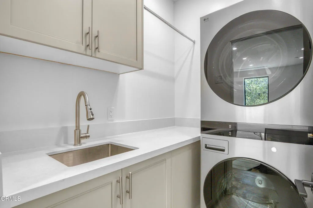 Additional image 51 of 611 W Claremont Street, Pasadena, CA