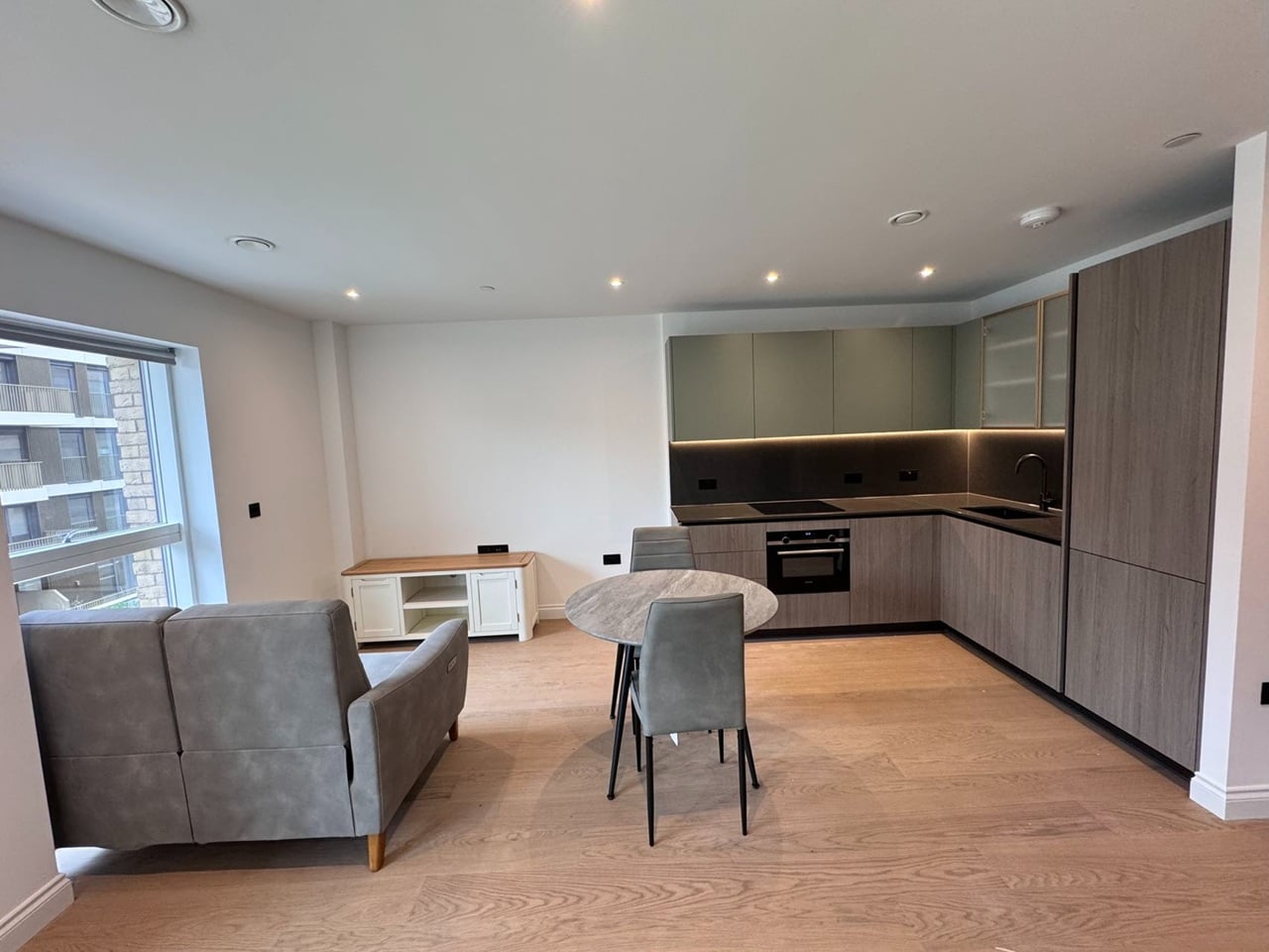 Studio Flat, London, SW6