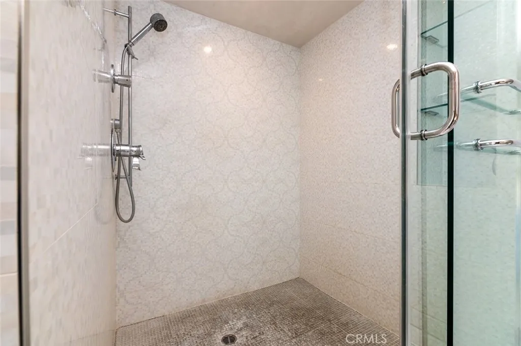 Additional image 69 of 222 Monterey Rd Unit 904, Glendale, CA 91206