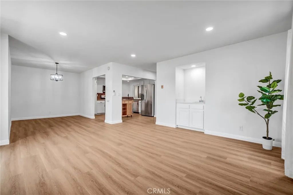 Additional image 16 of 2032 E Bermuda St Unit 204, Long Beach, CA 90814