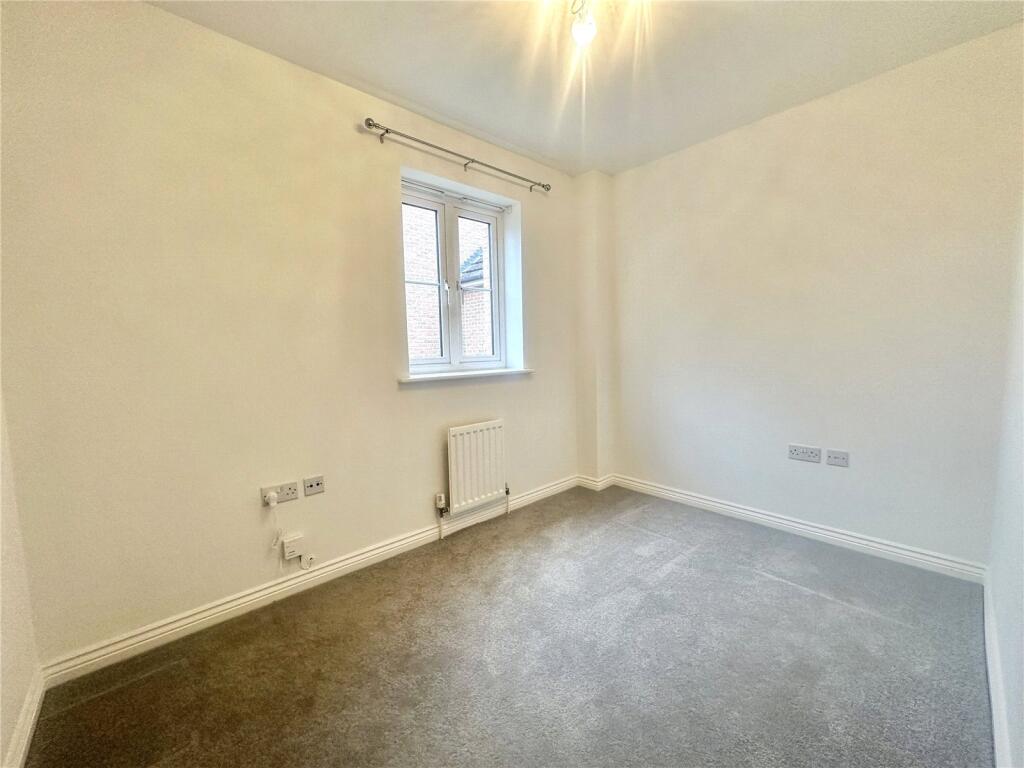 Additional image 15 of Avian Avenue, Curo Park, Frogmore, St. Albans, AL2