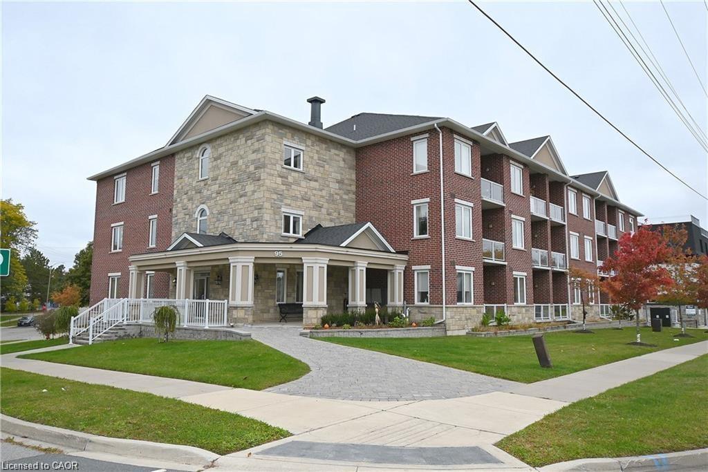 106-95 Wilson Street W, Hamilton, ON, L9G 1N1
