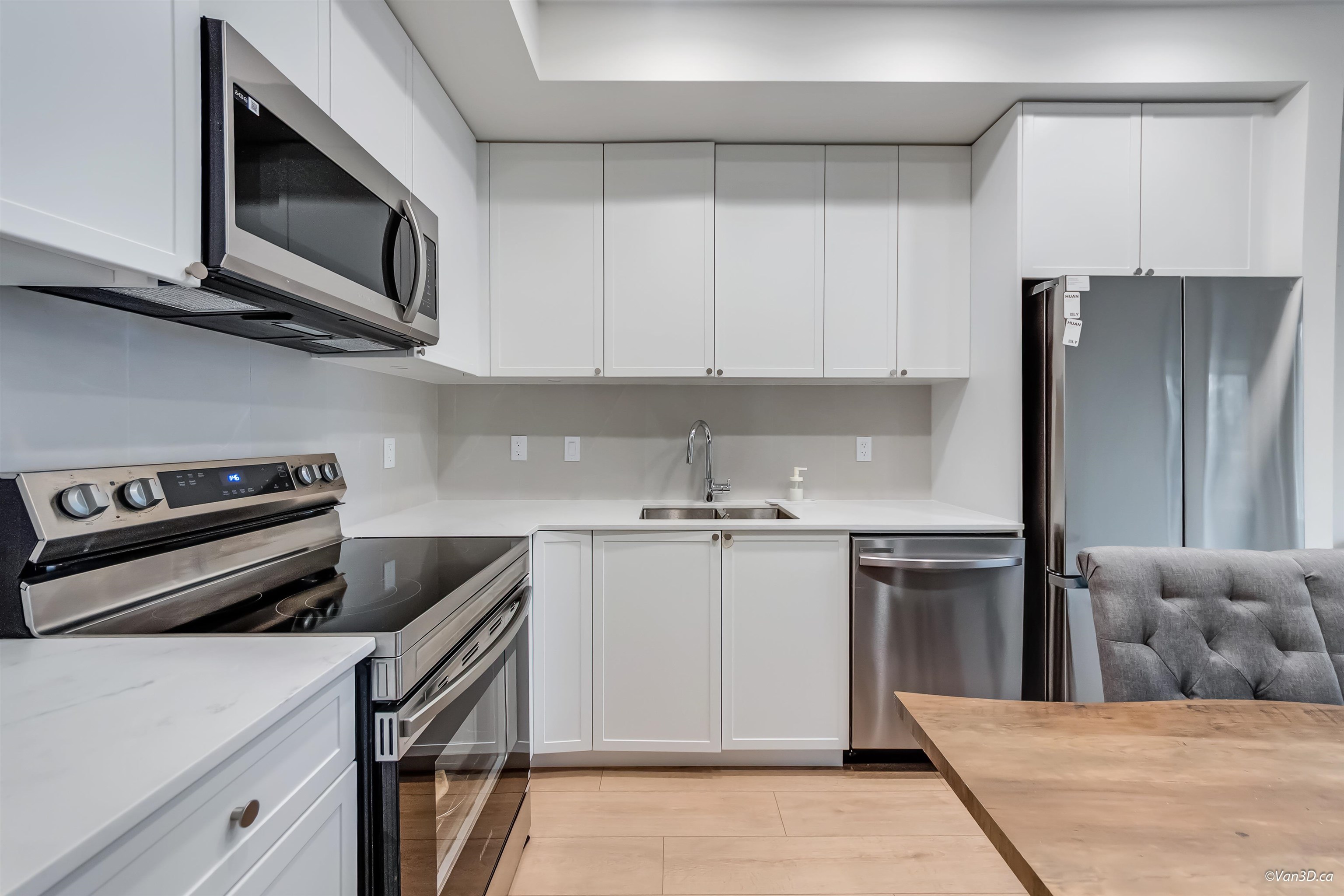 Additional image 3 of 204-14778 106 Avenue, Surrey, BC, V3R 0J4