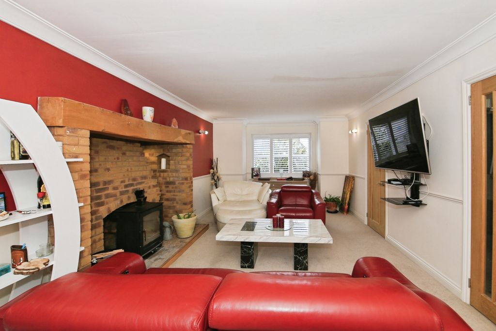 Additional image 2 of 7 bed detached house for saleSouth Street, Peterborough PE2