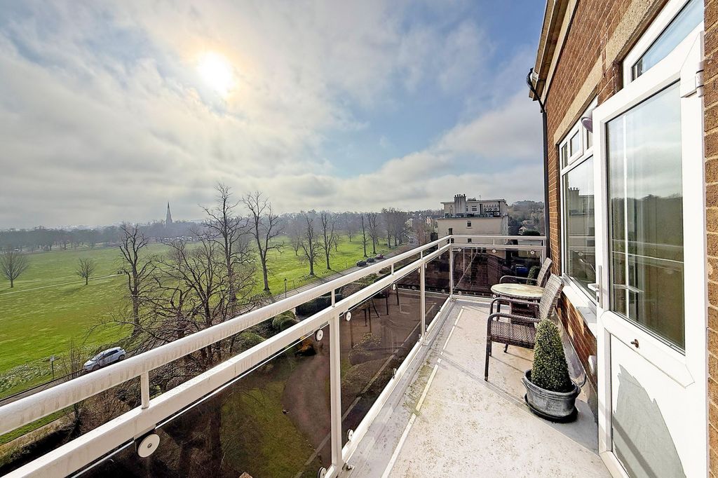 Additional image 3 of 2 bed flat for saleBeech Grove, Harrogate HG2