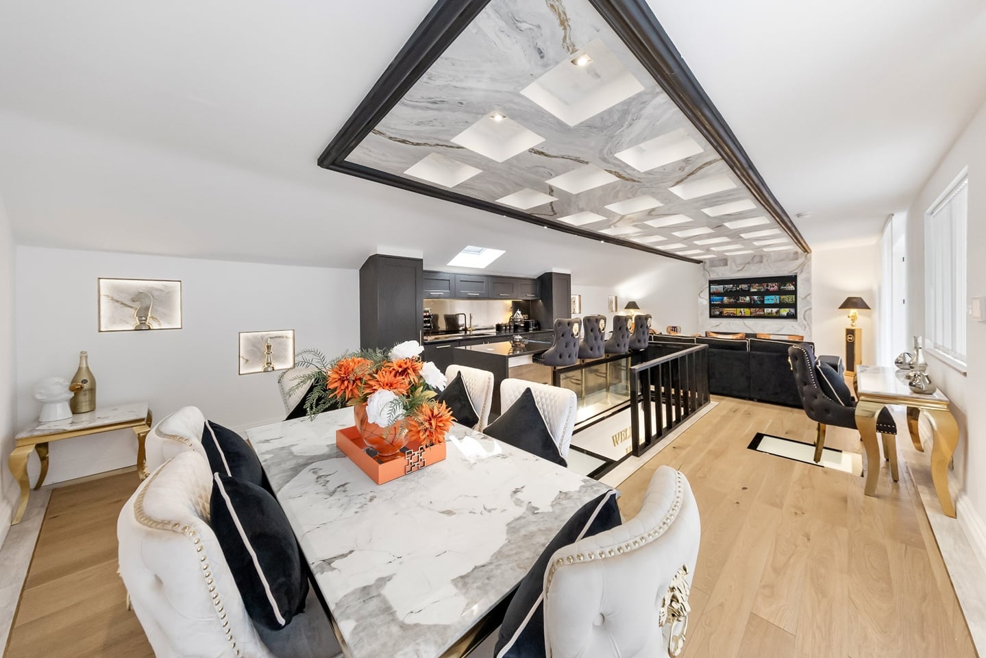 Additional image 26 of 3 Bed Flat, Cheval Place, SW7, N1 7GU