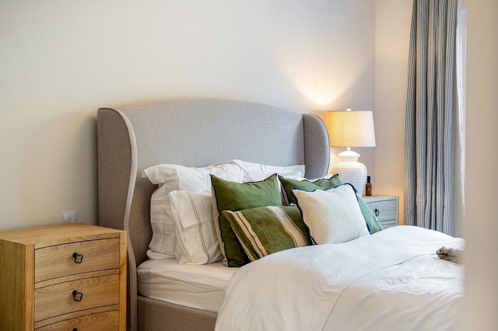Additional image 14 of 3 bed flat for saleBower House, Arden Lawn, Stratford Road, Henley In Arden, Warwickshire B95