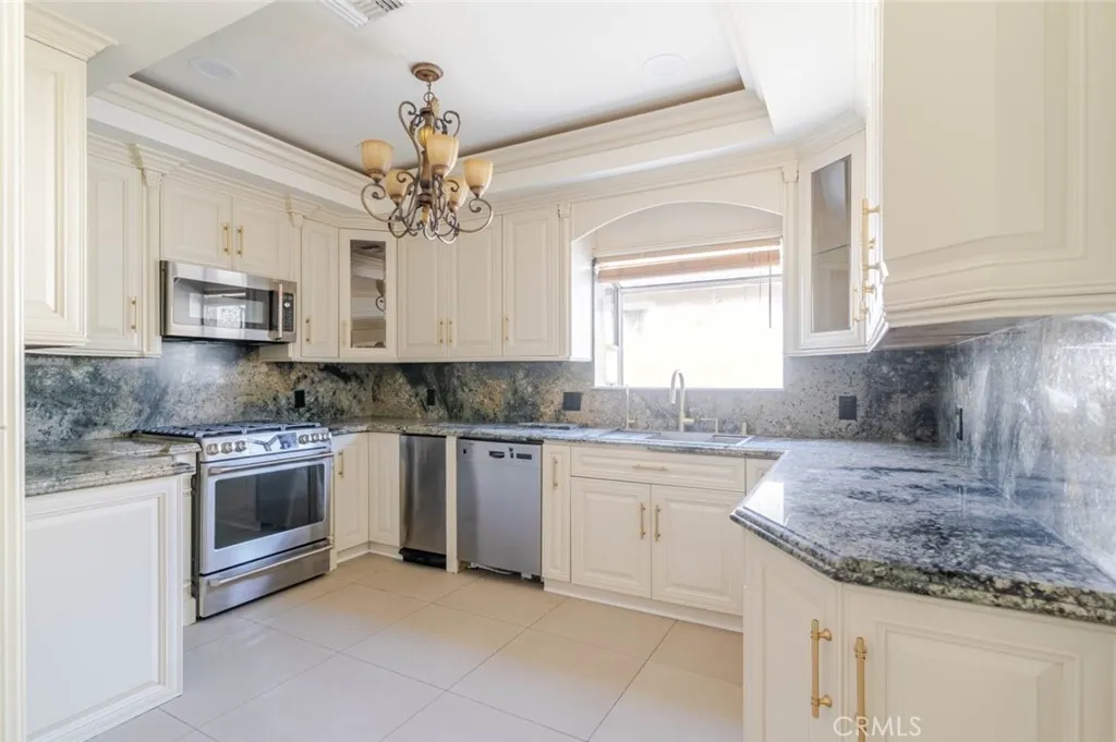 Additional image 44 of 2138 N Frederic Street, Burbank, CA 91504