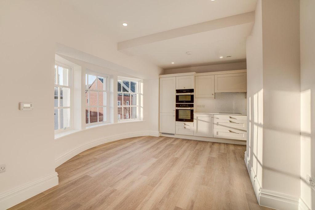 Additional image 2 of 2 bed flat for sale6 Kilwardby House, Kilwardby Street, Ashby De La Zouch LE65