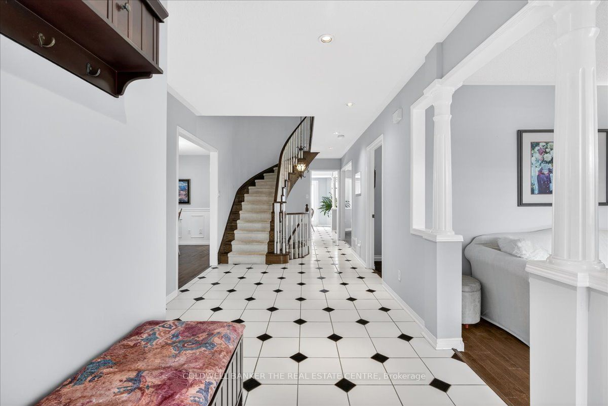 Additional image 6 of 405 Silken Laumann Drive, Newmarket, ON, L3X 2J1