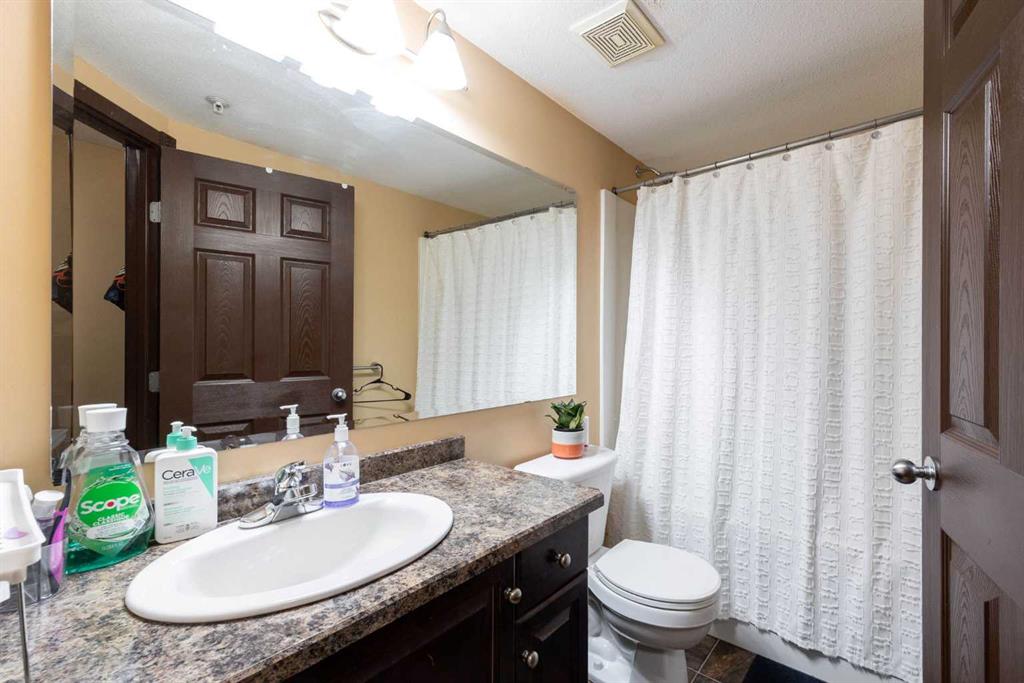 Additional image 2 of 202-10217 Queen Street, Fort Mcmurray, AB, T9H 5S5