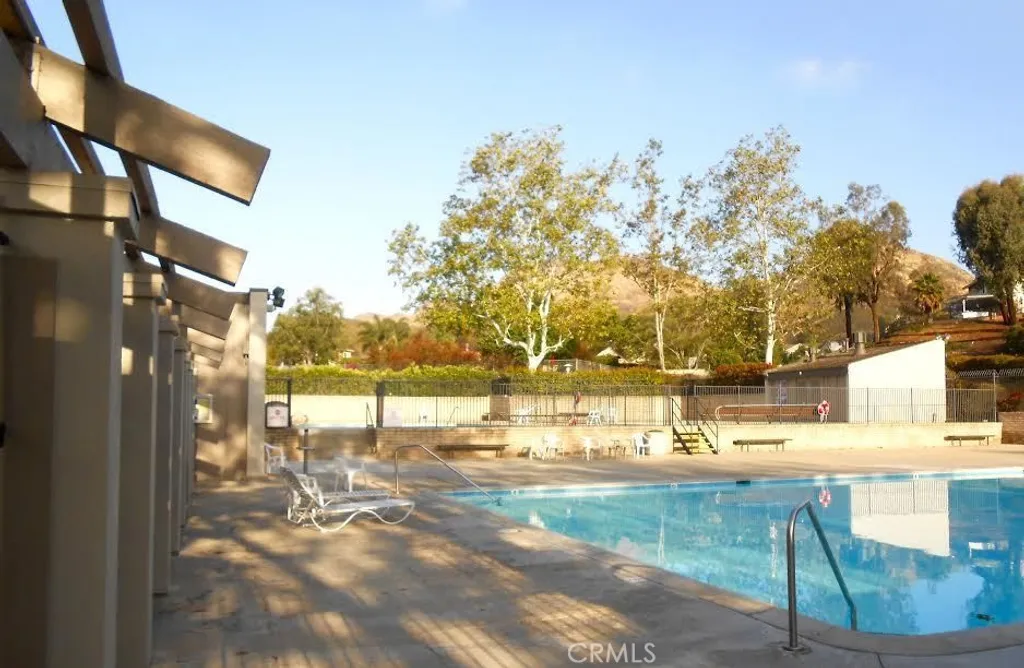 Additional image 8 of 660 Martinique Pl, Newbury Park, CA 91320