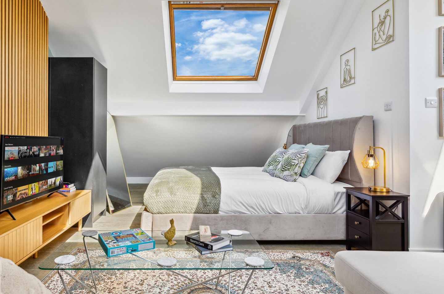 Additional image 5 of Studio Flat, United, EC1V, N1 7GU