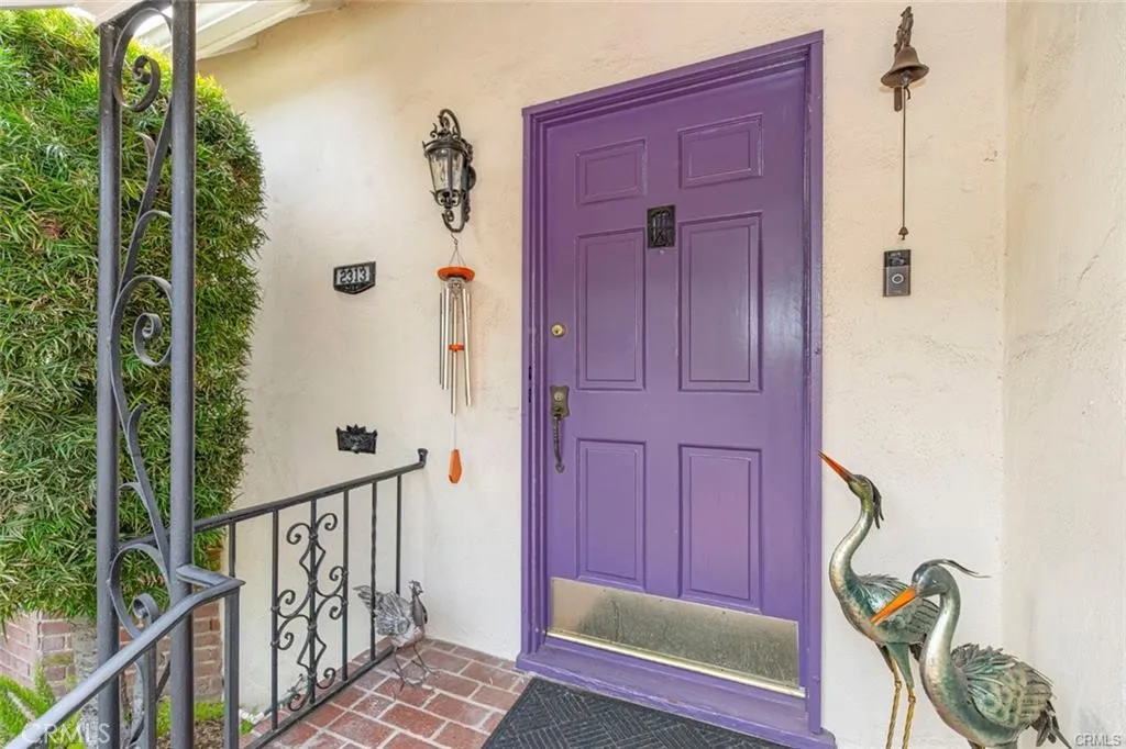 Additional image 4 of 2313 Hollister Ter, Glendale, CA 91206