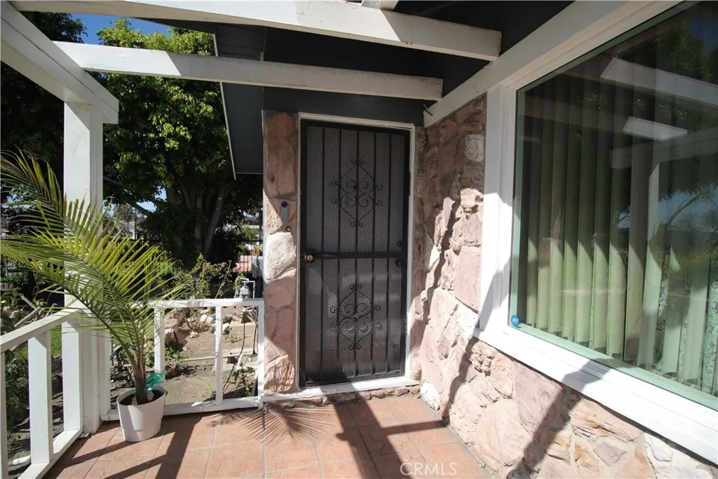 Additional image 6 of 341 W 124th St, Los Angeles, CA 90061