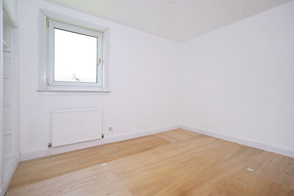 Additional image 11 of 3 bed flat for salePark View, Loanhead EH20