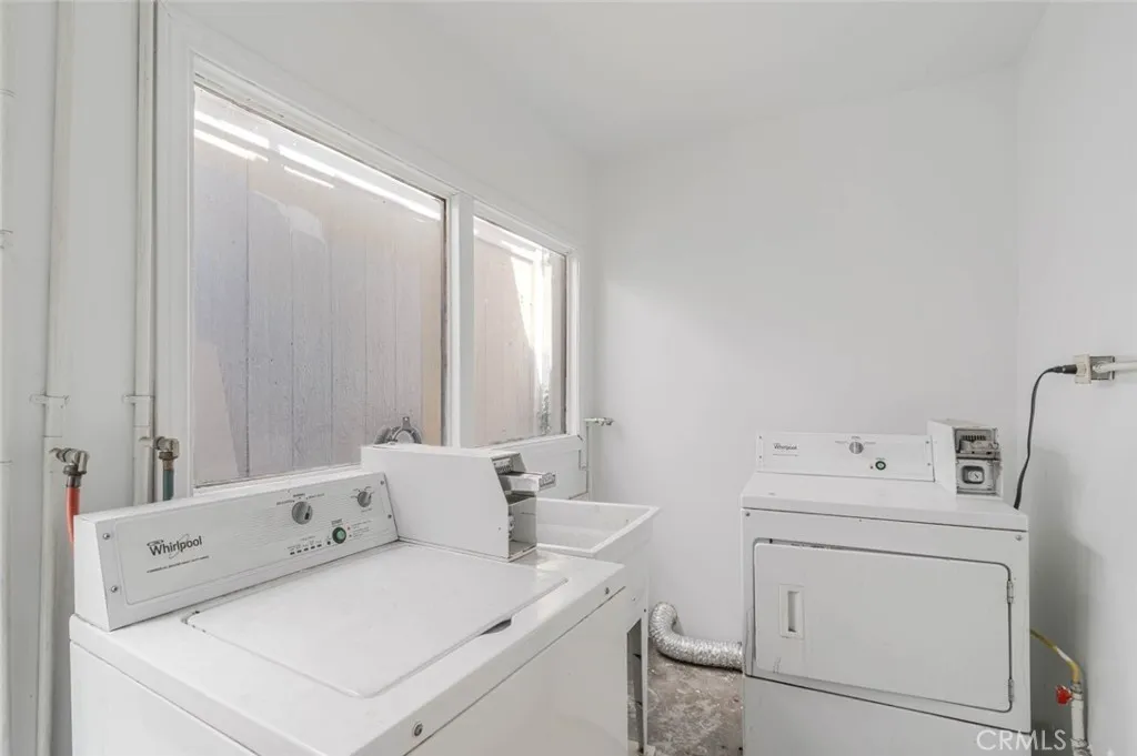 Additional image 12 of 1051 Western Avenue Unit C, Glendale, CA 91501