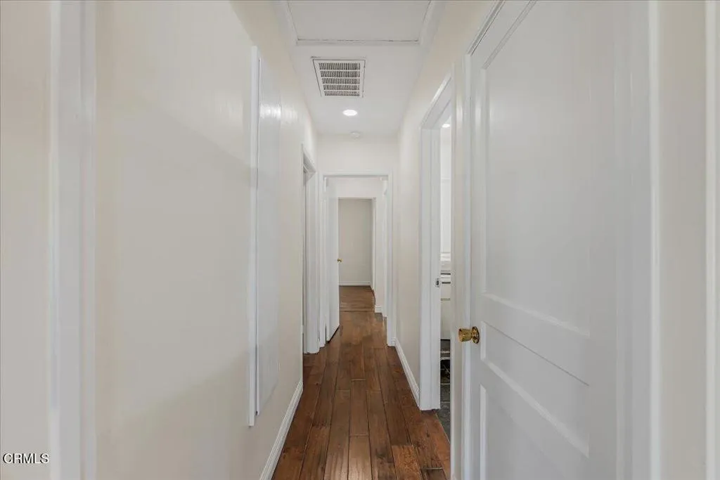 Additional image 48 of 13902 Calvert Street, Los Angeles, CA 91401