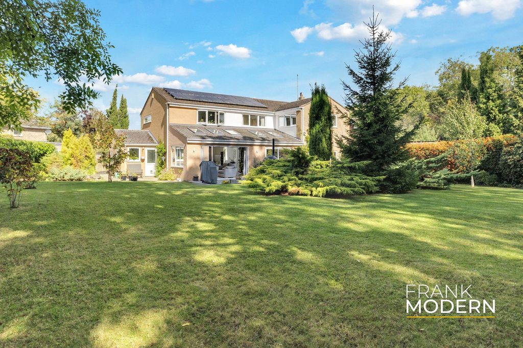 Additional image 2 of 6 bed detached house for saleWesthawe, Peterborough PE3