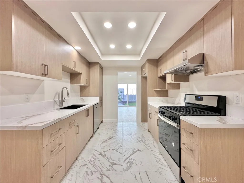 Additional image 27 of 912 Plaza Escondido, Fullerton, CA 92833