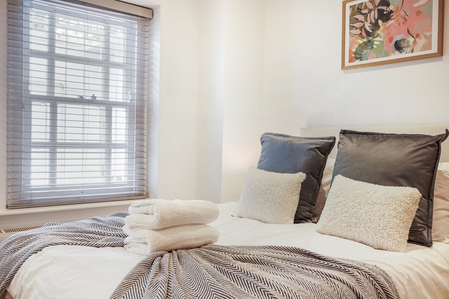 Additional image 15 of 2 Bed Flat, Bridport Place, N1, N1 7GU