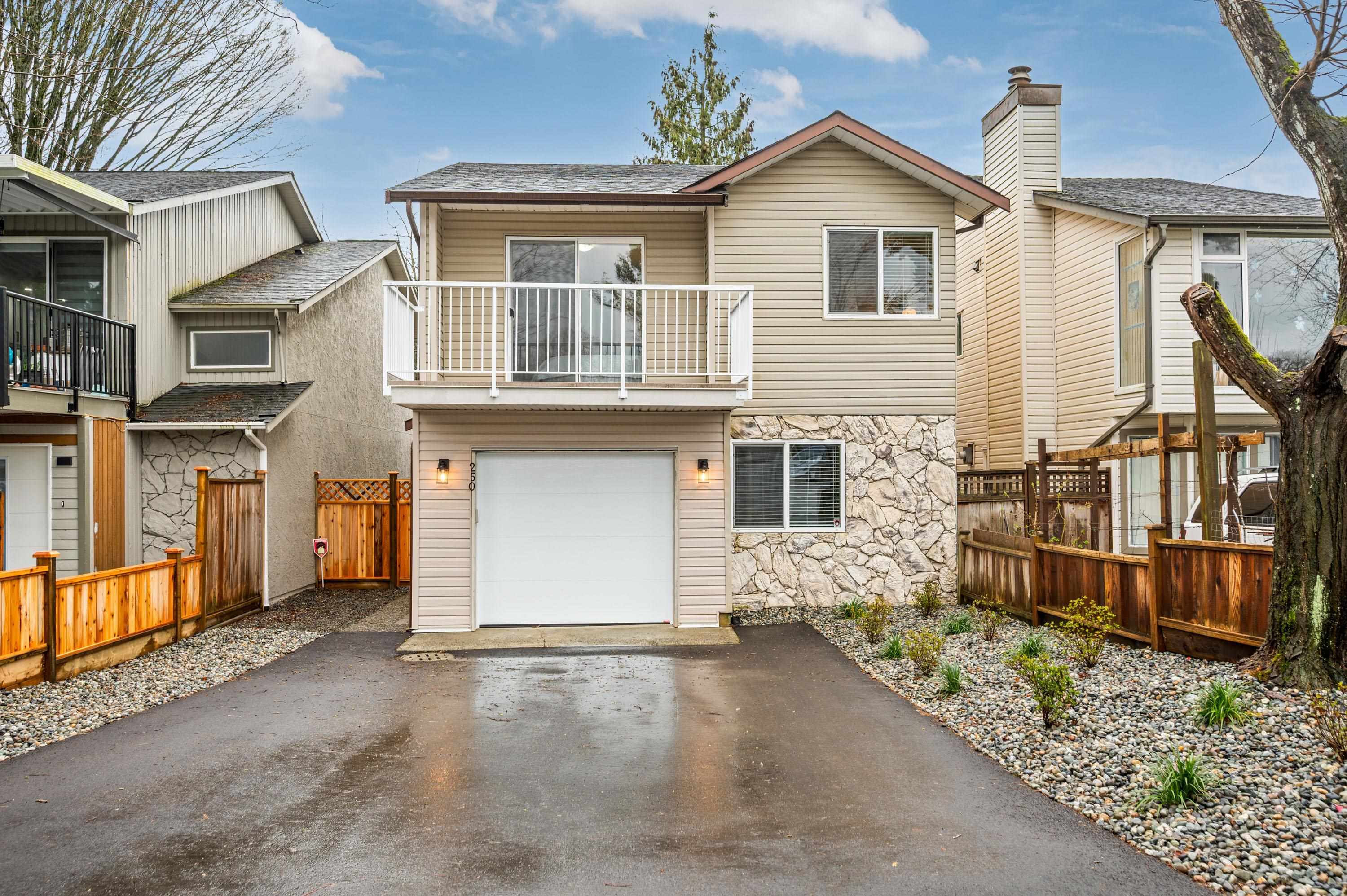 250 Davis Crescent, Langley, BC, V4W 3K7