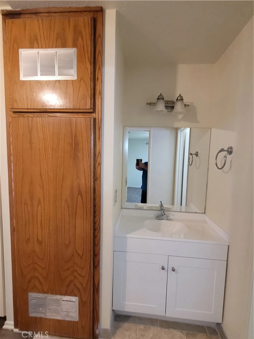 Additional image 19 of 9229 Stewart And Gray Road Unit D, Downey, CA 90241