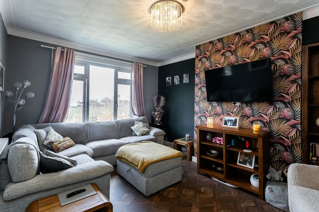 Additional image 2 of 2 bed flat for saleGeorge Drive, Loanhead EH20
