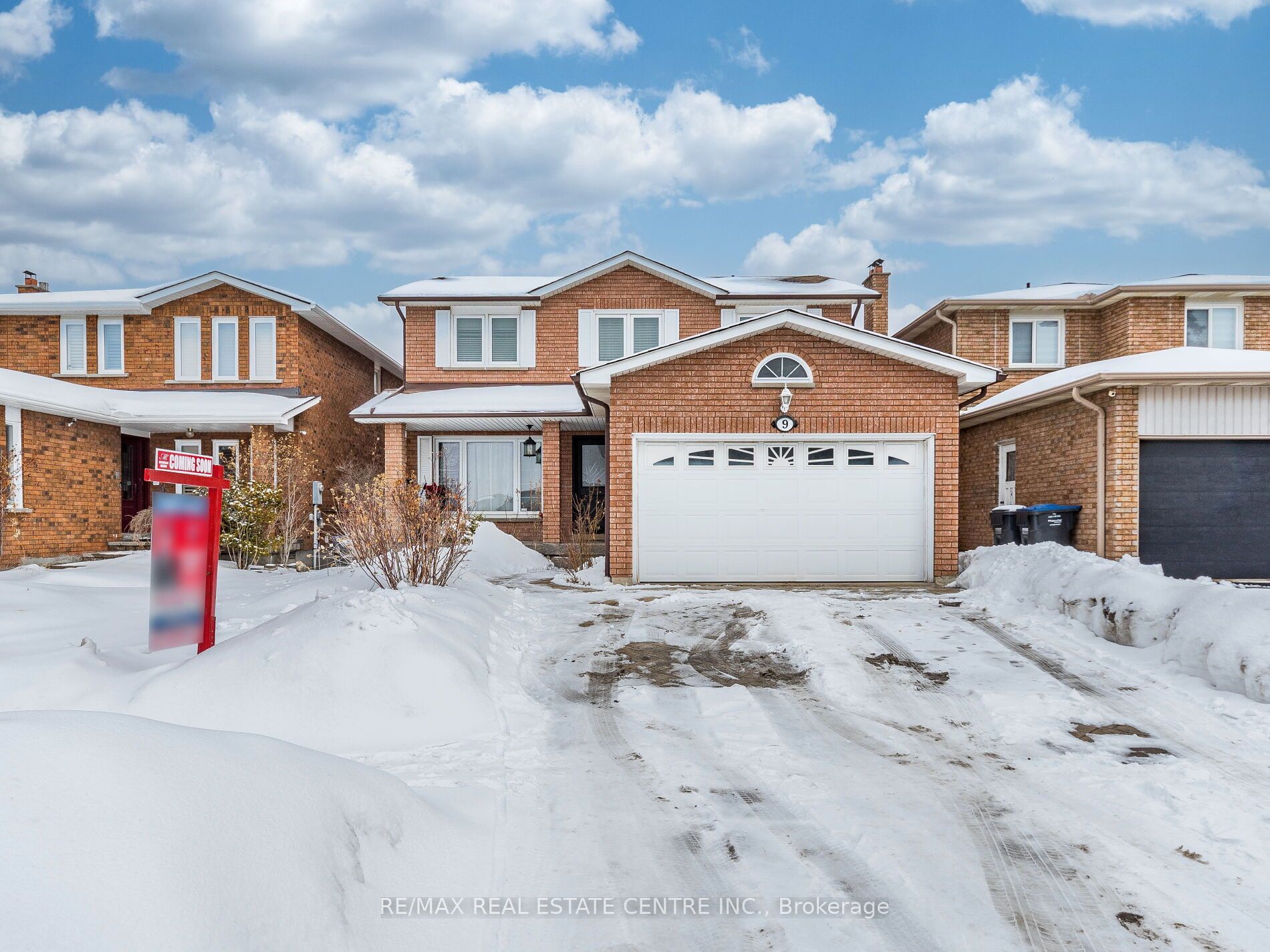 9 Turtlecreek Boulevard, Brampton, ON, L6W 3Y4