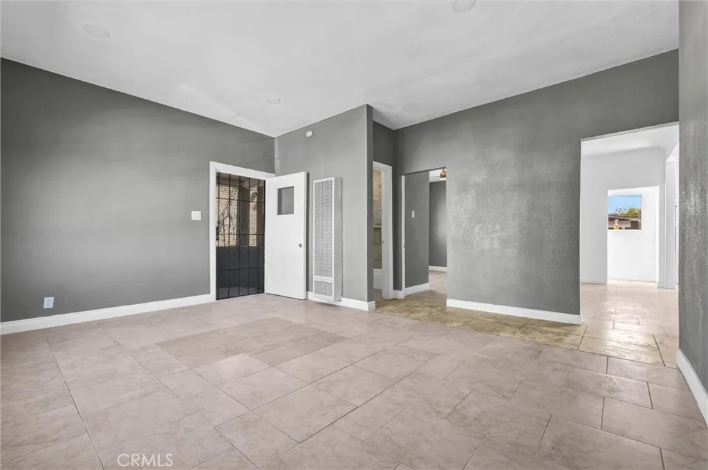 Additional image 29 of 924 S Sunol Unit 1/2, Los Angeles, CA 90023