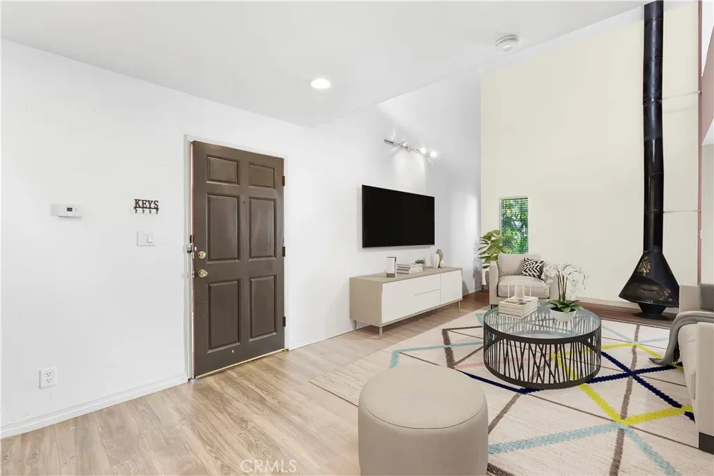 Additional image 21 of 18645 Hatteras, Tarzana, CA 91356