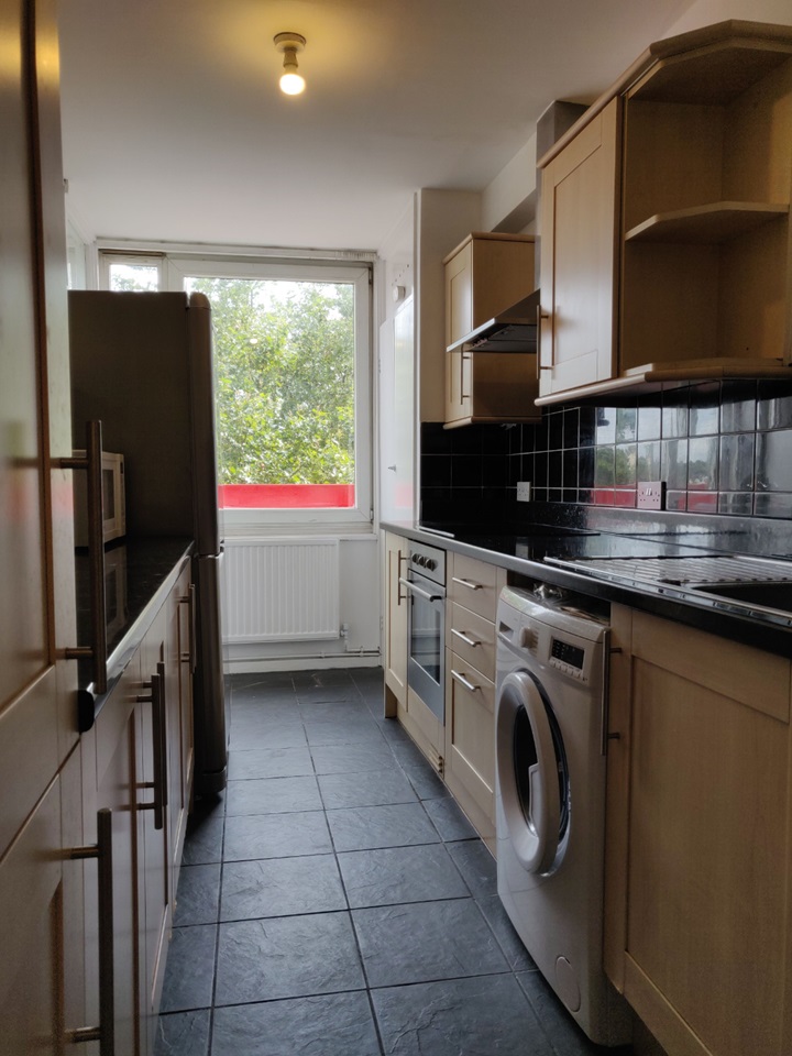 Additional image 5 of 2 Bed Maisonette, Selkirk House, N1, N1 7GU