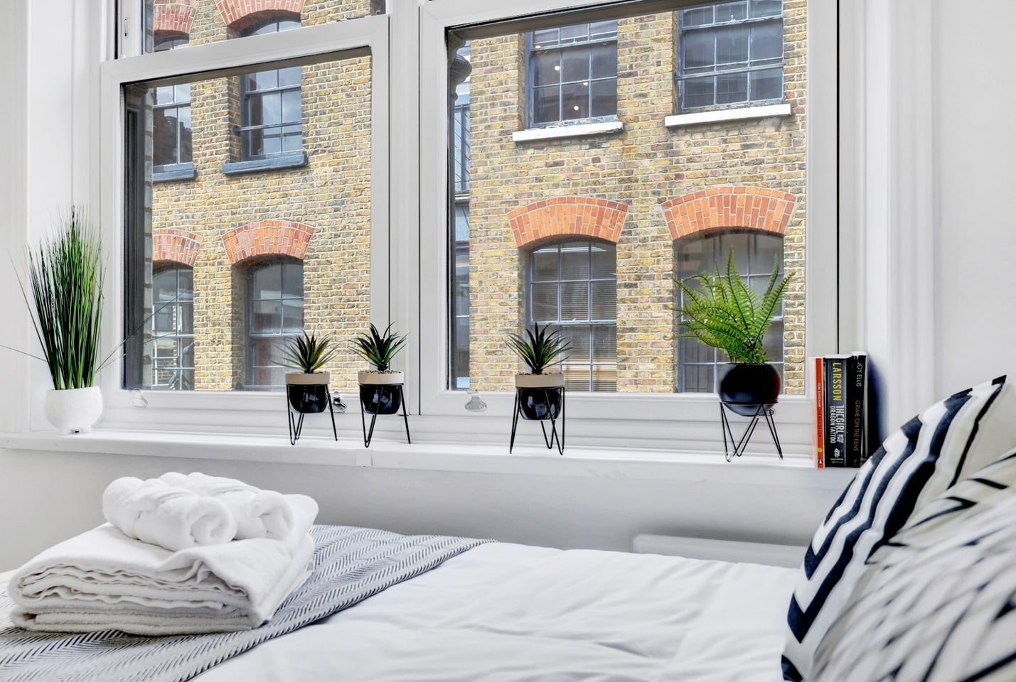 Additional image 14 of 2 Bed Flat, Rivington Street, EC2A, N1 7GU