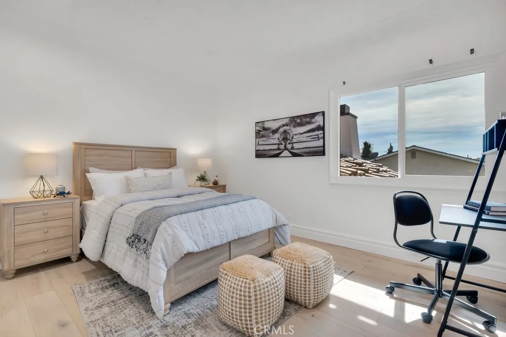 Additional image 25 of 5952 Woodland View Drive, Woodland Hills, CA 91367