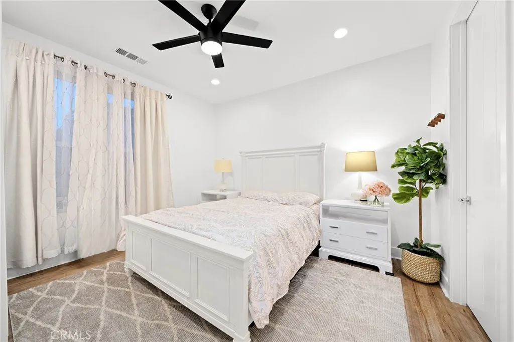 Additional image 46 of 657 Wedge, Costa Mesa, CA 92627