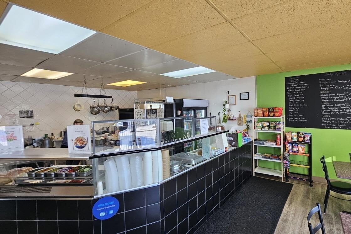 Additional image 5 of 12816 141 Street NW, Edmonton, AB, T5L4N8