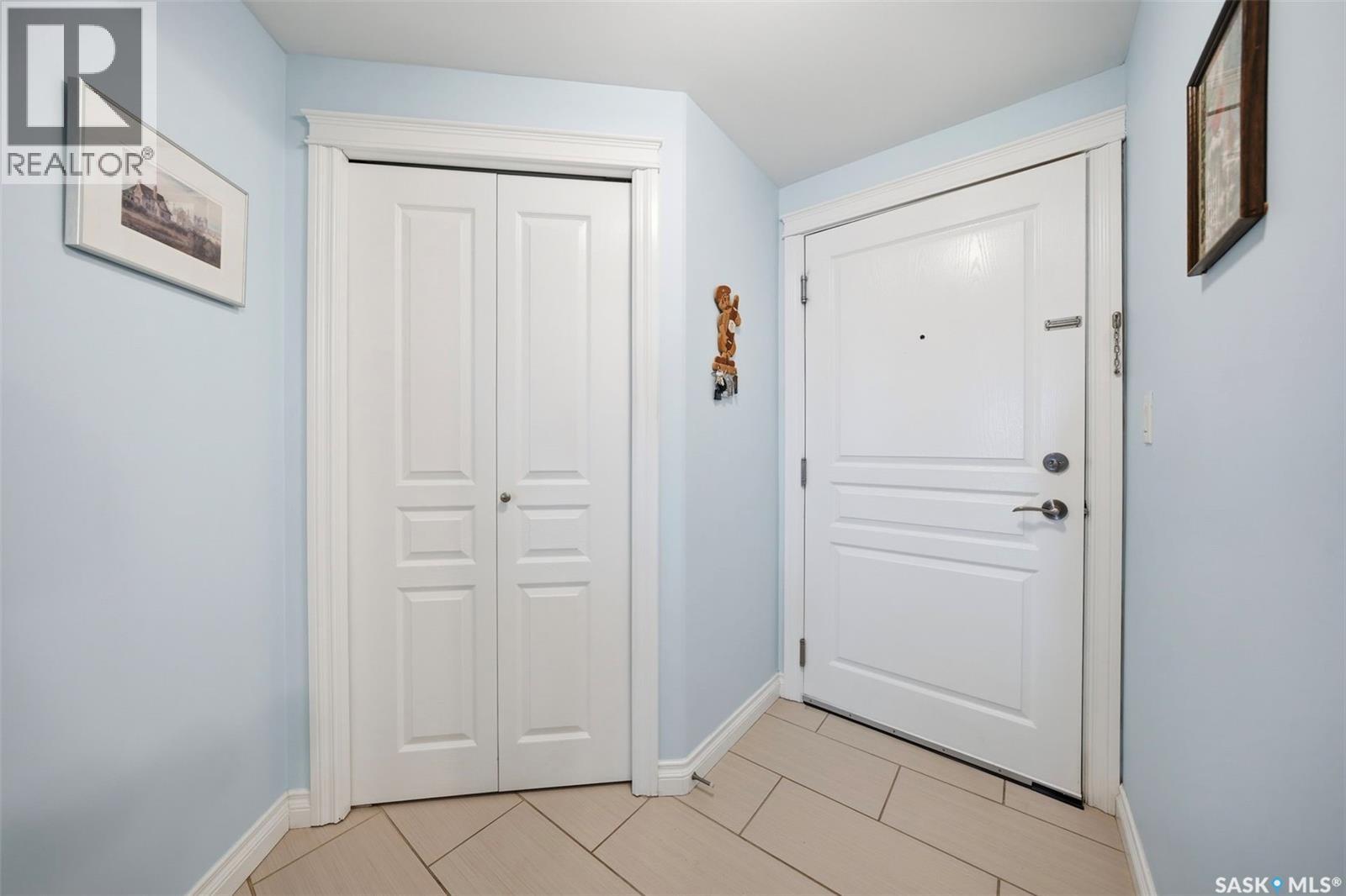Additional image 5 of 205-412 Willowgrove Square, Saskatoon, SK, S7W0T2
