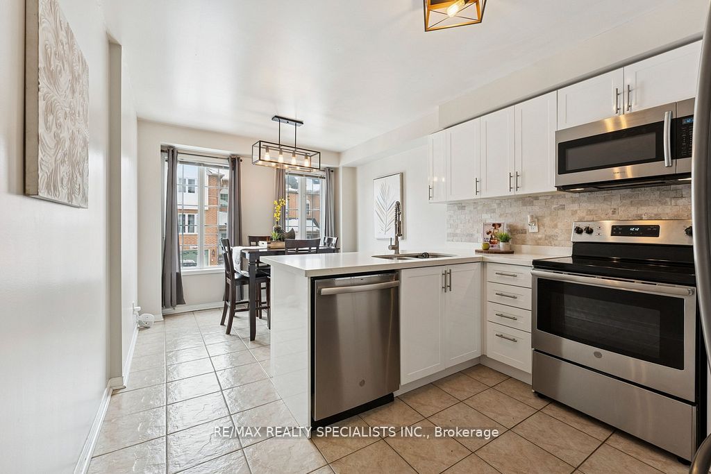 Additional image 5 of 51-57 Brickyard Way, Brampton, ON, L6V 4M3