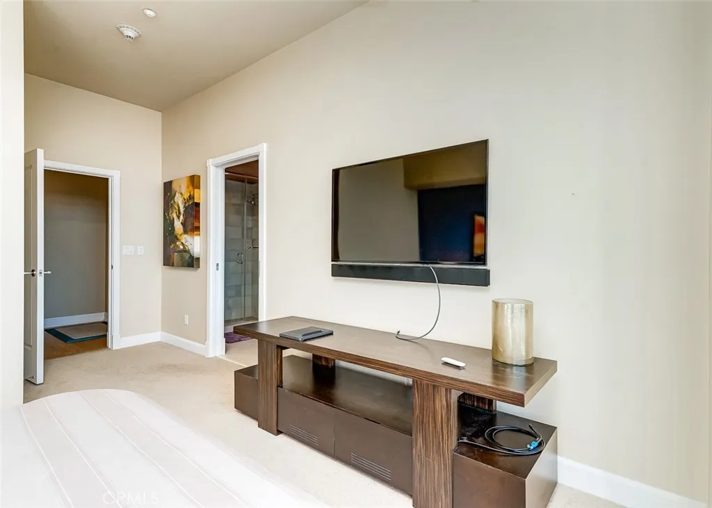 Additional image 38 of 900 W Olympic Blvd, Los Angeles, CA 90015