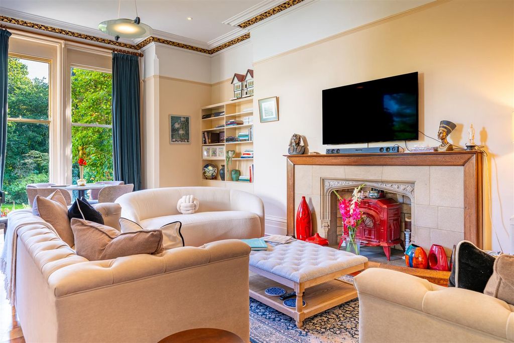 Additional image 3 of 6 bed detached house for saleCavendish Crescent North, The Park NG7