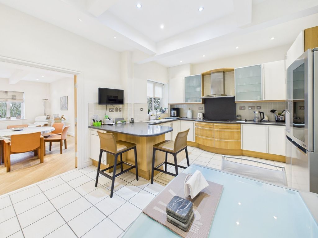 Additional image 15 of 2 bed flat for saleBeech Lane, Calderstones, Liverpool. L18