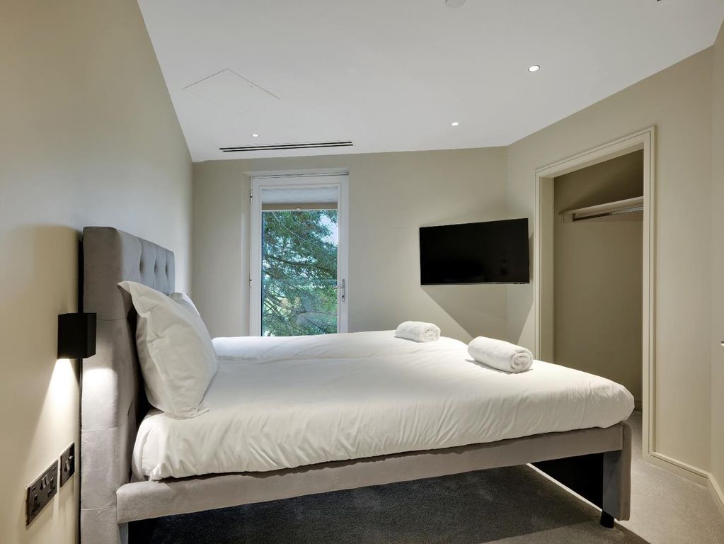 Additional image 12 of 3 bed flat for saleBanks Road, Sandbanks BH13
