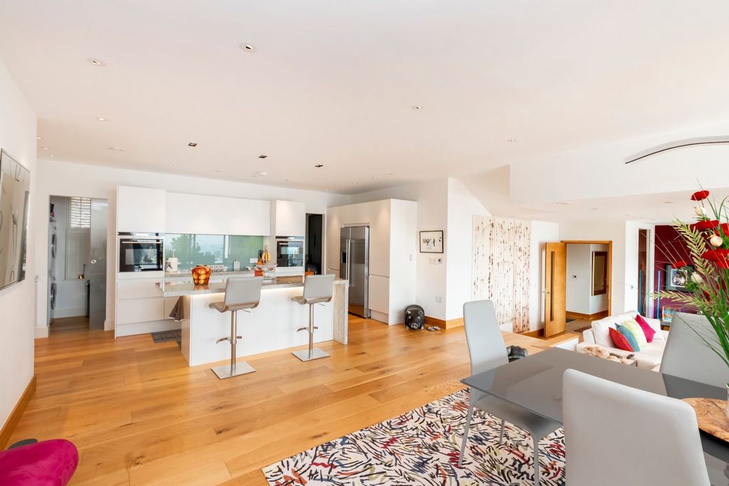 Additional image 11 of 3 bed flat for saleGeorge Road, St. Peter Port, Guernsey GY1